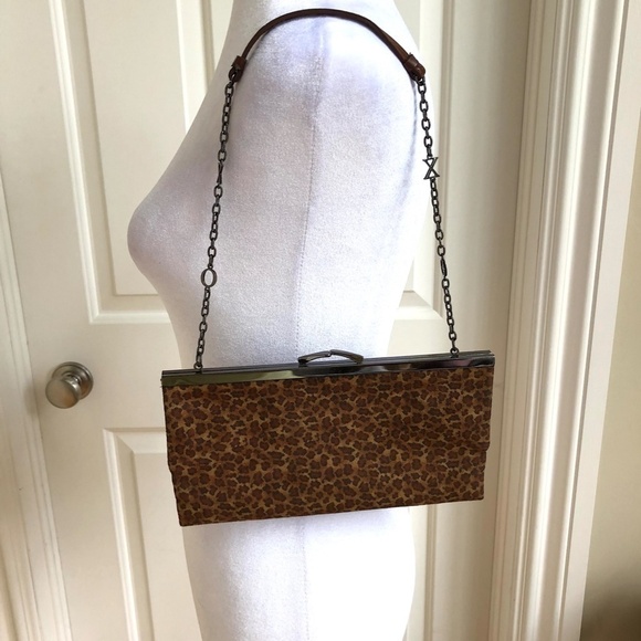 XOXO Bag Y2K Leopard Shoulder Bag with XOXO Chain Strap - Picture 1 of 8